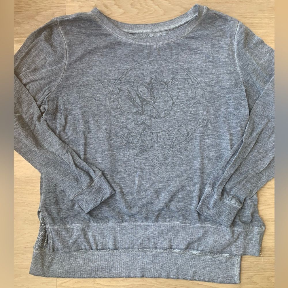 Zoe & Liv Gray Rose Find Your Bliss Sweatshirt